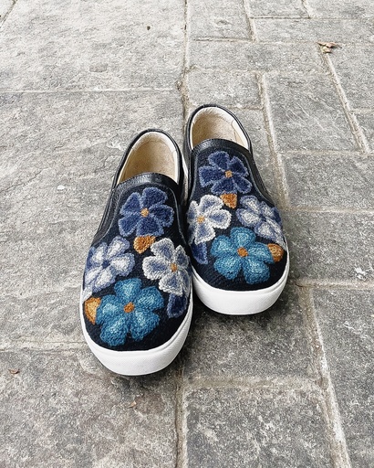 Slip on flores (azul)  